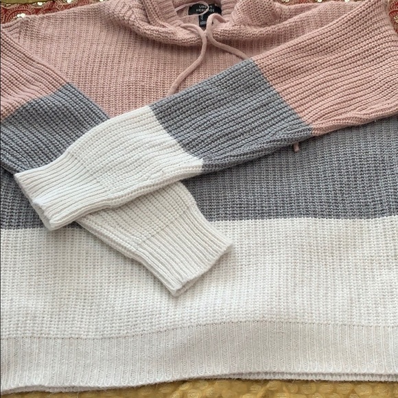 Knitted sweater - Picture 5 of 6